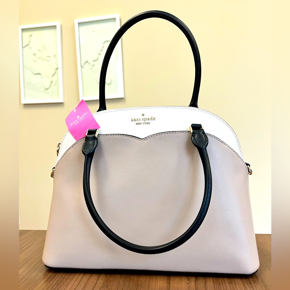 🚫SOLD🚫 NWT Kate Spade ♠️ Beige and Cream bag